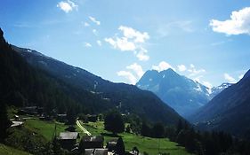 Chalet Le Trient